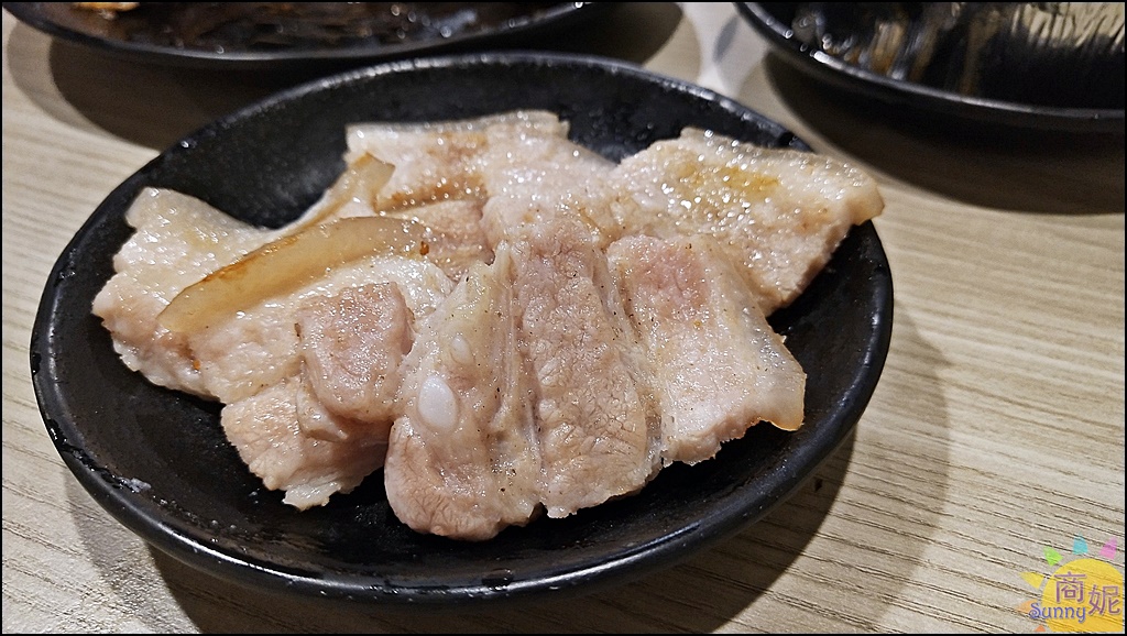 台中東區燒肉吃到飽。超過百種新鮮海陸食材不分平假日466元起大胃王快來!