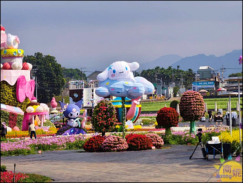 2026新社花海台中花毯節免費參觀！三麗鷗主題、必拍場景、交通管制停車與免費接駁車懶人包
