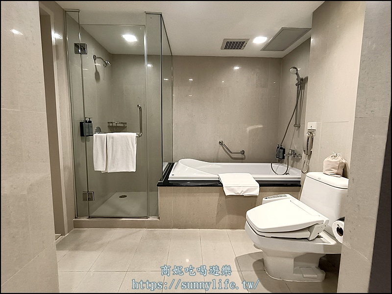 Centre Point Serviced Apartment Thong Lo|曼谷公寓式酒店推薦這家!超大房型廚房冰箱洗烘衣機設備齊全交通便利大加分