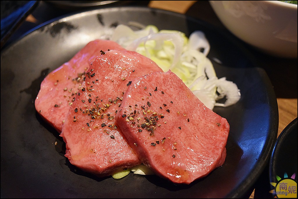 沖繩和牛,沖繩燒肉,沖繩縣廳前站美食,沖繩美食,那霸燒肉,那霸美食