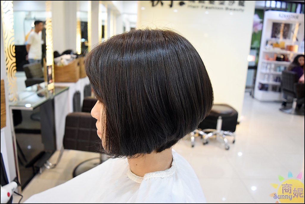 台中美髮推薦。秋子美髮沙龍勤美店。輕盈髮色與好整理的俏麗短髮就是夏日最佳LOOK!
