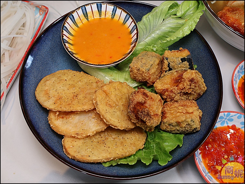 越好吃越南料理|台中美食超浮誇推推鍋上桌驚呆!!必點叻沙雙魚河粉、炸魚麵包,份量十足高CP值大里人氣越式料理 越好吃越南料理|台中美食超浮誇推推鍋上桌驚呆!!必點叻沙雙魚河粉、炸魚麵包,份量十足高CP值大里人氣越式料理