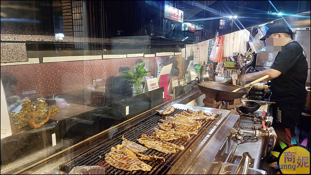 248烤肉飯逢甲店|台中百元烤肉飯!炭火燒烤味道香免服務費附湯喝到飽