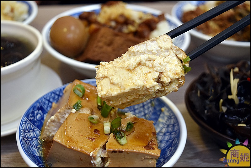 林記飯館北平店|台中好吃滷肉飯平價版鬍鬚張高cp值!軟嫩滷肉肥瘦自己選.連湯品小菜都很強