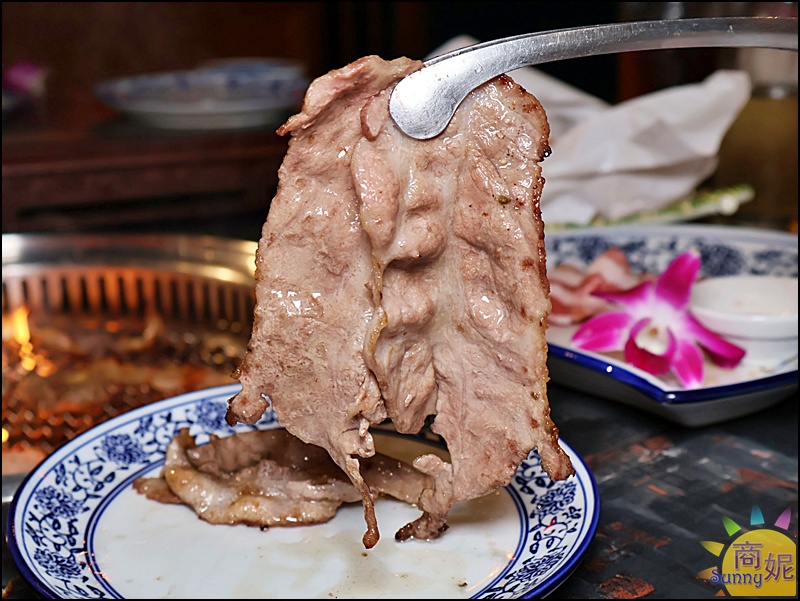 墨妃家|台中燒肉吃到飽推薦!宮廷風裝潢+高檔肉品無限續人均545元起太超值了 墨妃家|台中燒肉吃到飽推薦!宮廷風裝潢+高檔肉品無限續人均545元起太超值了