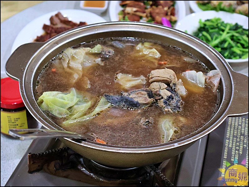 大祥海鮮燒鵝餐廳|台中超值合菜一桌3200!前五星飯店主廚私房料理道道美味還免服務費 大祥海鮮燒鵝餐廳|台中超值合菜一桌3200!前五星飯店主廚私房料理道道美味還免服務費