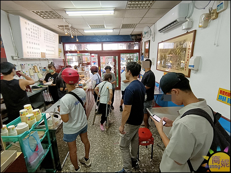 廣珍香燒臘快餐館|網友大讚逢甲最好吃老字號燒臘便當，招牌烤鴨腿1小時賣光