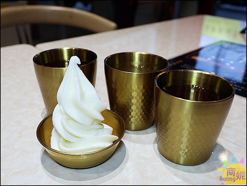 豐芳牛排|台中平價牛排生力軍!免服務費吃飽喝足不到200元.附濃湯菠蘿麵包還有飲料霜淇淋吃到飽