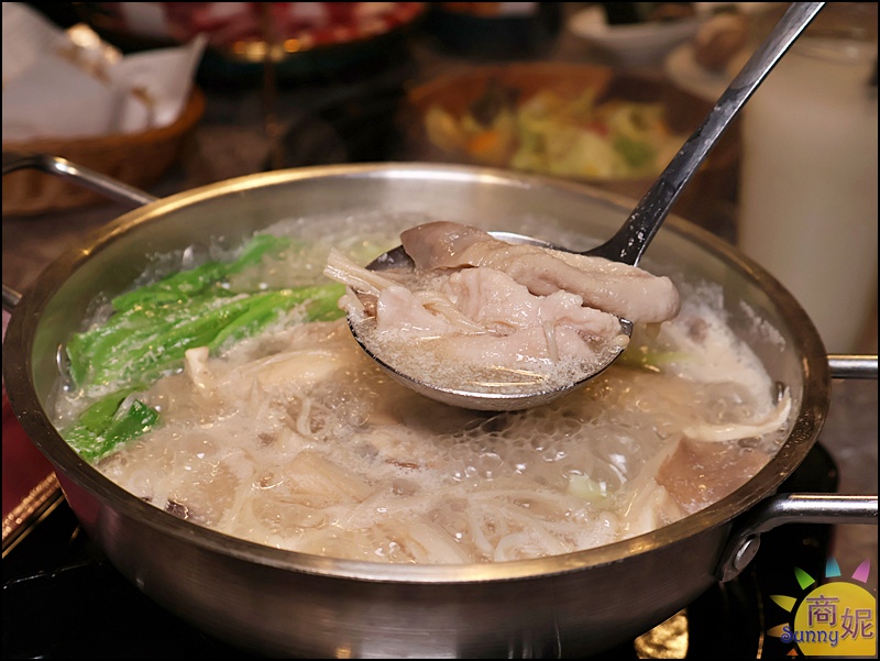 佐賀野仁燒肉套餐免費升級炸物吃到飽|台中燒肉推薦！雙人套餐2280起 雞湯升級胡椒豬肚雞火鍋再加碼炸物吃到飽無敵超值