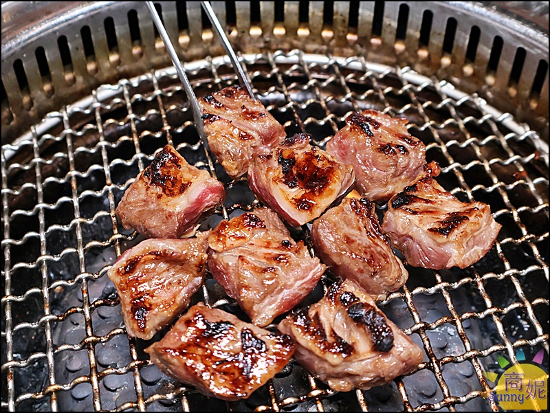 佐賀野仁燒肉套餐免費升級炸物吃到飽|台中燒肉推薦！雙人套餐2280起 雞湯升級胡椒豬肚雞火鍋再加碼炸物吃到飽無敵超值