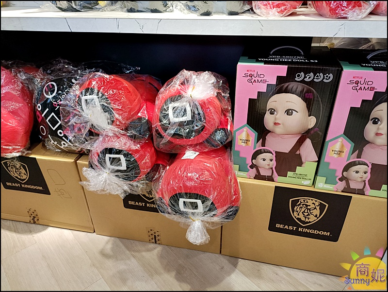 台中免費景點4米高小小兵|台中潮玩快閃店草悟道PARK2廣場小小兵.超人力霸王.假面騎士.魷魚遊戲一次拍夠！