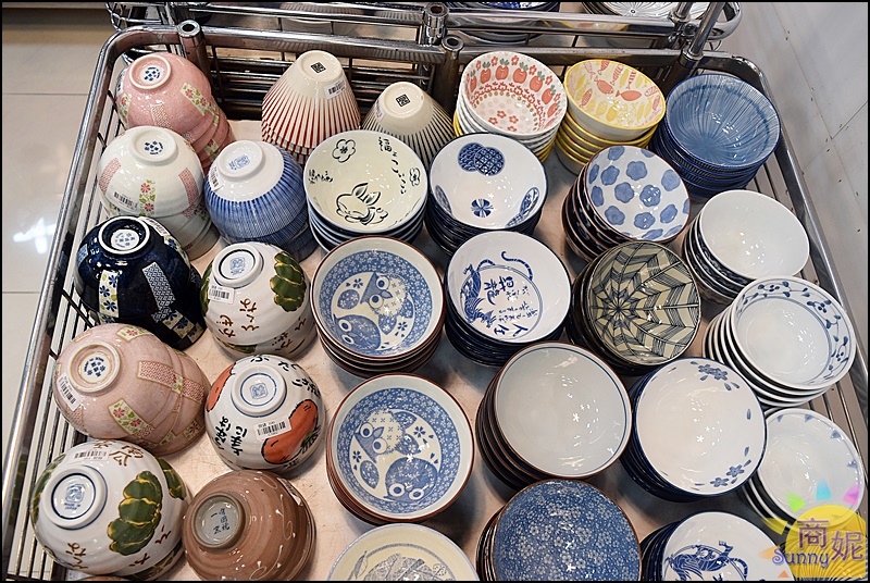 台中日本碗盤瓷器特賣|日本碗盤杯子茶壺40元起有田燒萬古燒等進口瓷器只要百元價