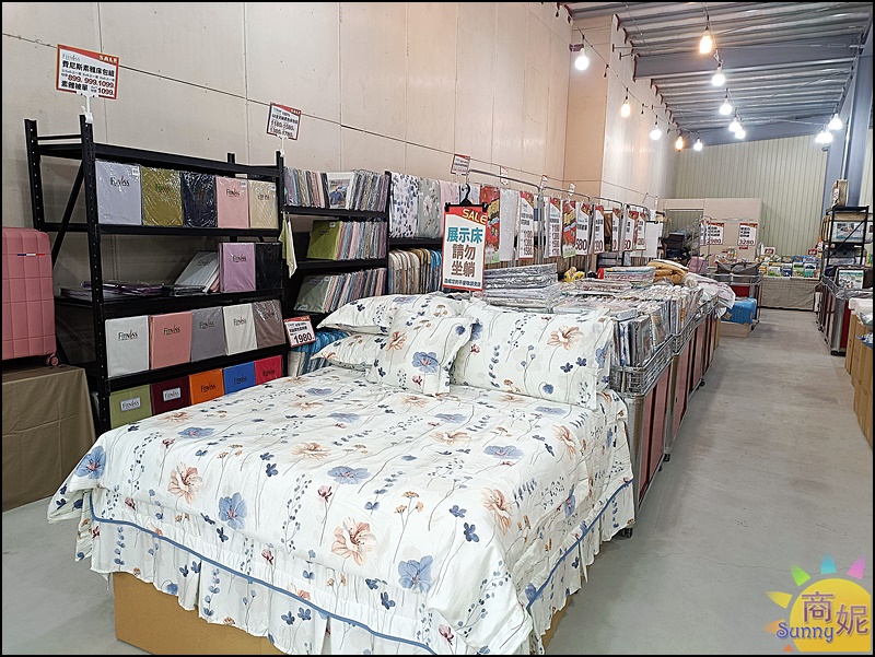 台中寢具內衣新春特賣|枕頭買一送一冬被990元起.內衣2套1580當季新款買3送2通通特價出清