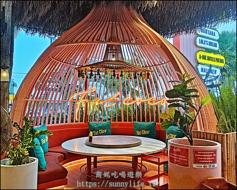 泰國芭達雅美食推薦|A-ONE Hotel品牌餐廳享受浪漫海景夕陽超CHILL!大推Pippa高空海景餐廳網紅必訪打卡聖地