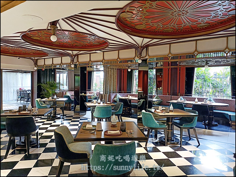 泰國曼谷景點美食|泰絲大王故居金湯普森博物館.Jim Thompson Restaurant泰菜餐廳.O.S.S. 酒吧及泰絲購物.曼谷時尚新地標