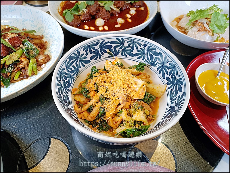 泰國曼谷景點美食|泰絲大王故居金湯普森博物館.Jim Thompson Restaurant泰菜餐廳.O.S.S. 酒吧及泰絲購物.曼谷時尚新地標