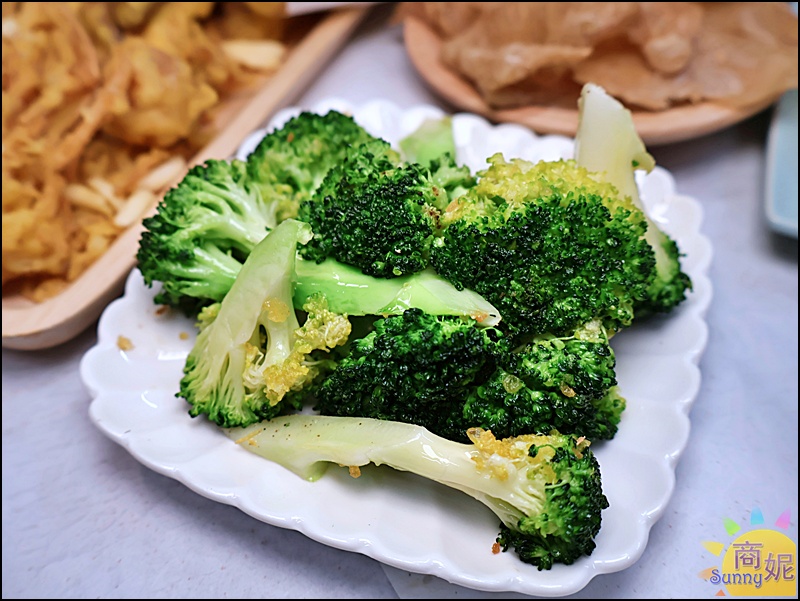 這都有|台中最便宜炸香菇綜合菇60元、全家菇菇桶199!埔里菇農直送新鮮現炸滿200再送半價券