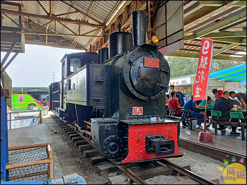 一福堂百年餅店進駐百年糖廠!近交流道根本月眉休息站超好買，附免費停車場順遊全台首座百年囪底隧道