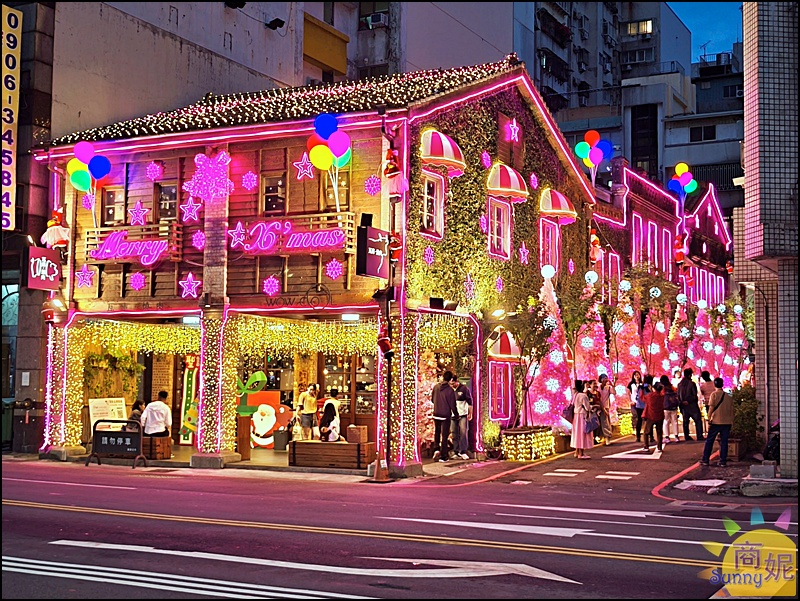 2025台中聖誕免費景點|瓦庫燒肉老宅變身【粉紅薑餅屋】絕美櫻花粉紅聖誕樹海超浪漫約會打卡必去 2025台中聖誕免費景點|瓦庫燒肉老宅變身【粉紅薑餅屋】絕美櫻花粉紅聖誕樹海超浪漫約會打卡必去