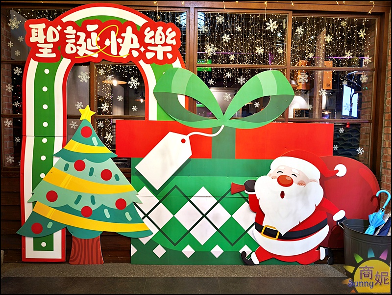 2025台中聖誕免費景點|瓦庫燒肉老宅變身【粉紅薑餅屋】絕美櫻花粉紅聖誕樹海超浪漫約會打卡必去 2025台中聖誕免費景點|瓦庫燒肉老宅變身【粉紅薑餅屋】絕美櫻花粉紅聖誕樹海超浪漫約會打卡必去