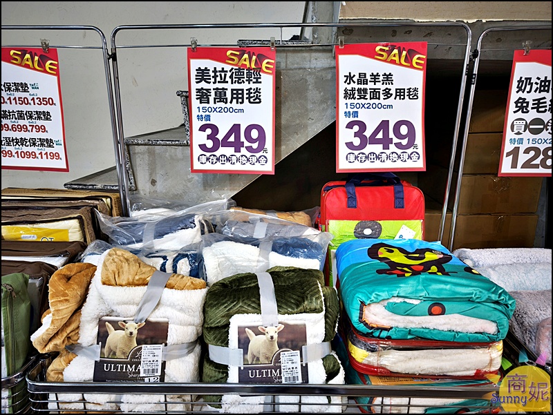 彰化寢具特賣最便宜60支天絲!工廠直營枕頭涼被買一送一.100%天絲純棉寢具799四季暖被690 彰化寢具特賣最便宜60支天絲!工廠直營枕頭涼被買一送一.100%天絲純棉寢具799四季暖被690