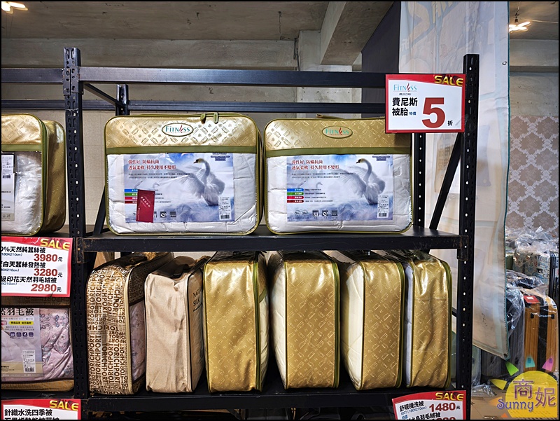 彰化寢具特賣最便宜60支天絲!工廠直營枕頭涼被買一送一.100%天絲純棉寢具799四季暖被690 彰化寢具特賣最便宜60支天絲!工廠直營枕頭涼被買一送一.100%天絲純棉寢具799四季暖被690