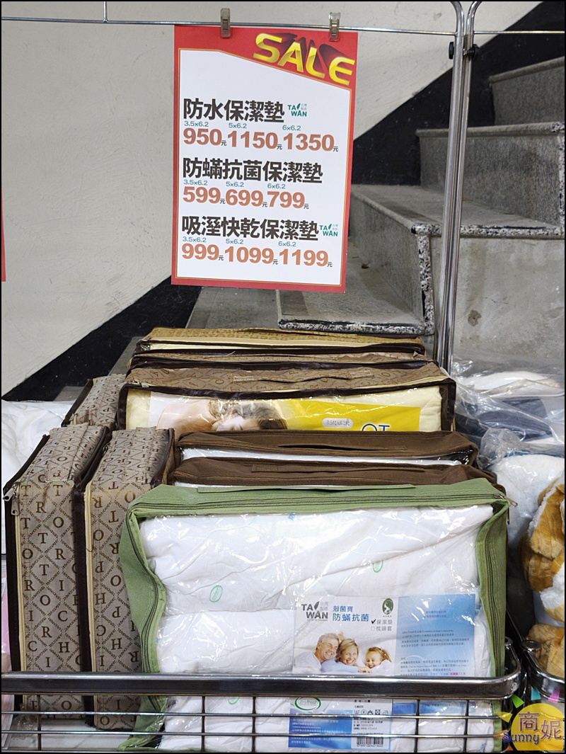 彰化寢具特賣最便宜60支天絲!工廠直營枕頭涼被買一送一.100%天絲純棉寢具799四季暖被690 彰化寢具特賣最便宜60支天絲!工廠直營枕頭涼被買一送一.100%天絲純棉寢具799四季暖被690