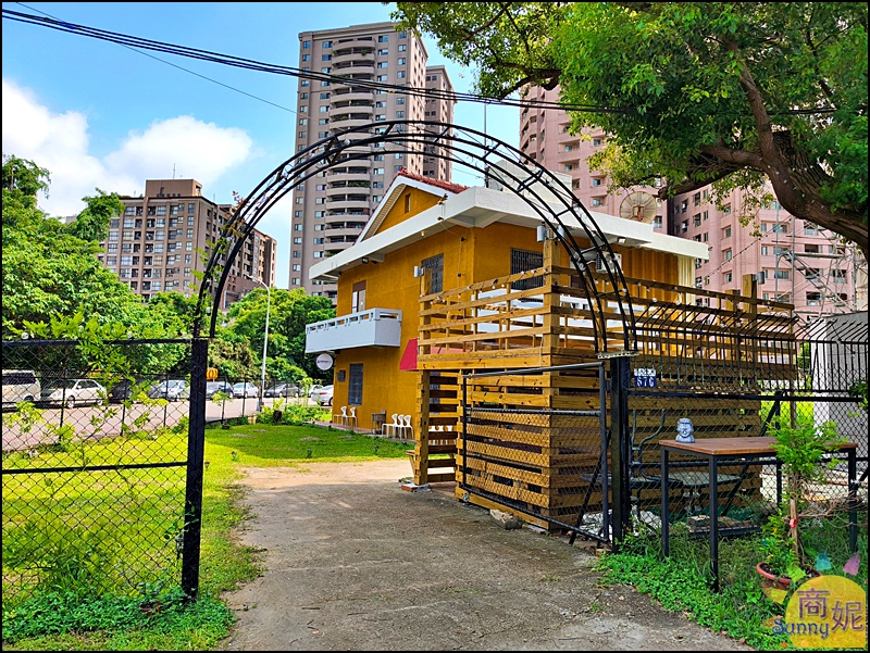 台中聚餐餐廳、米蘭街義式小館外觀、西屯區包場推薦