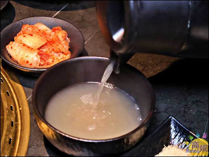 脂本燒肉彰化店|彰化質感燒肉!豐盛套餐高CP值必點30cm幻切牛舌.無低消好停車親子友善桌邊幫烤大加分 脂本燒肉彰化店|彰化質感燒肉!豐盛套餐高CP值必點30cm幻切牛舌.無低消好停車親子友善桌邊幫烤大加分