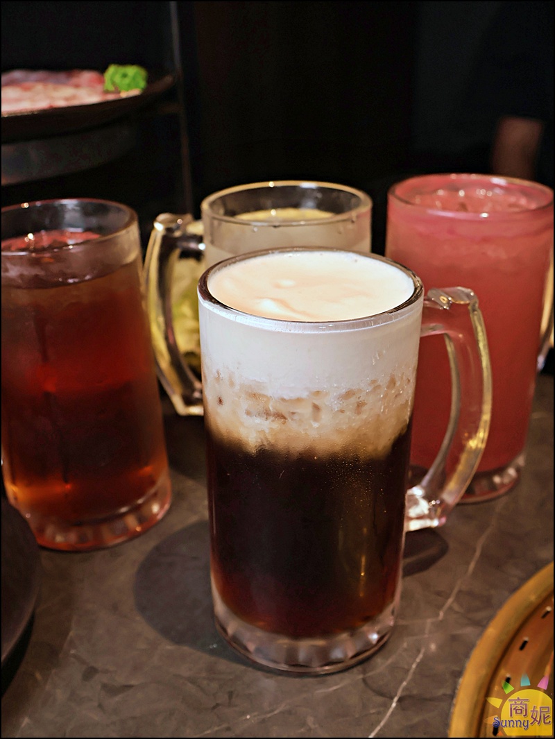 脂本燒肉彰化店｜彰化質感燒肉！豐盛套餐高CP值必點30cm幻切牛舌.無低消好停車親子友善桌邊幫烤大加分