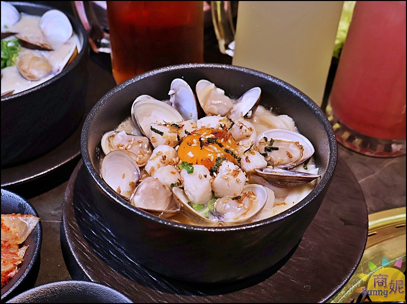 脂本燒肉彰化店|彰化質感燒肉!豐盛套餐高CP值必點30cm幻切牛舌.無低消好停車親子友善桌邊幫烤大加分 脂本燒肉彰化店|彰化質感燒肉!豐盛套餐高CP值必點30cm幻切牛舌.無低消好停車親子友善桌邊幫烤大加分