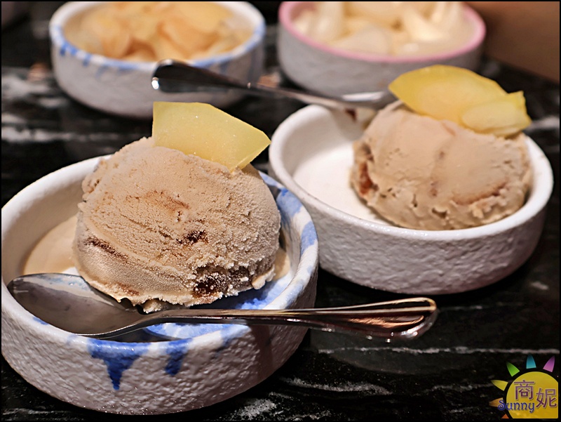 鰻鰻烤|台中唯一正宗韓式炭烤鰻魚!專人代烤、小菜湯品生菜無限續,澎湃鰻魚套餐CP值超高 鰻鰻烤|台中唯一正宗韓式炭烤鰻魚!專人代烤、小菜湯品生菜無限續,澎湃鰻魚套餐CP值超高