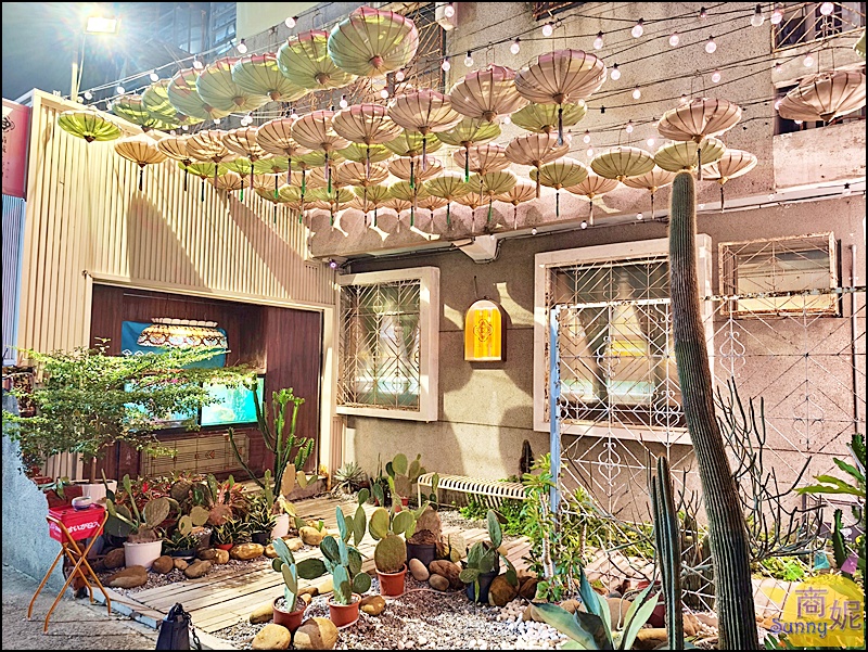 精誠壹山燒肉店外觀，昭和風老宅設計