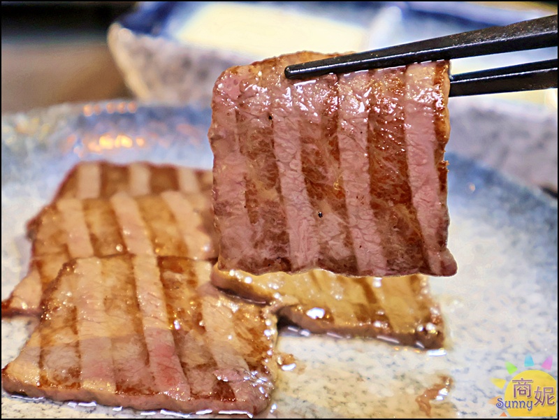 精誠壹山A5和牛三部位燒烤，油花均勻、肉質細緻