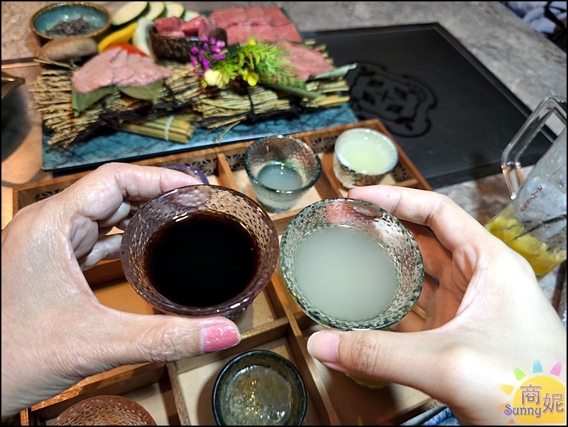 精誠壹山|藝人也愛的高質感燒肉！澎湃雙人套餐、復古裝潢專人代烤還有浮誇壽星禮CP值超高