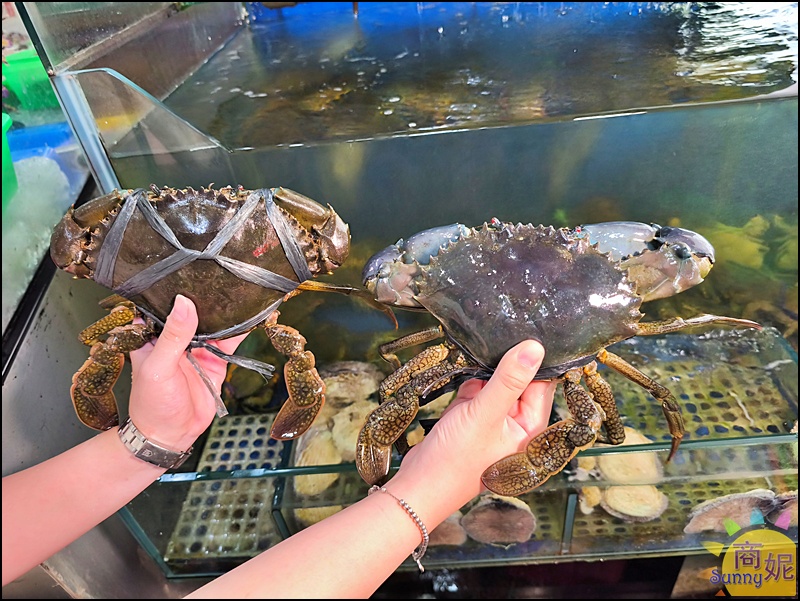 大祥燒鵝海鮮餐廳螃蟹季開跑！台中超值活蟹料理沙公沙母、燒鵝、螃蟹砂鍋粥一次滿足，連外地遊客都慕名來吃