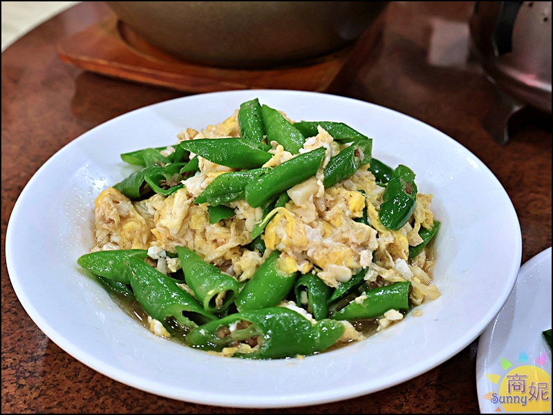 青龍炒蛋，青龍椒與滑蛋融合，香氣十足、口感滑順、鹹香下飯