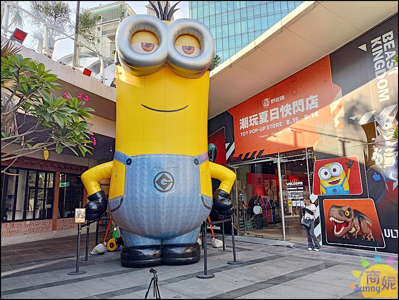 台中免費景點4米高小小兵|台中潮玩快閃店草悟道PARK2廣場小小兵.超人力霸王.假面騎士.魷魚遊戲一次拍夠！