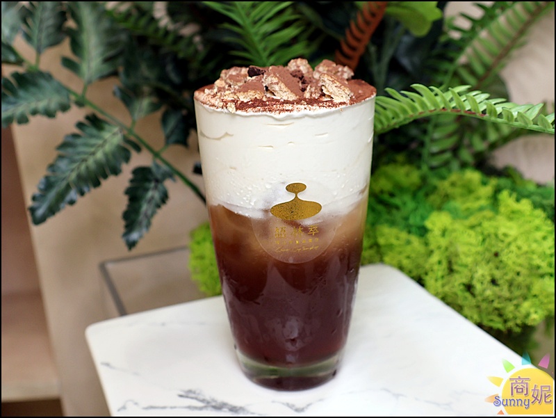 台中奶蓋推薦|語林萃全面升級有機認證得獎茶+法國頂級鮮奶油+日本十勝鮮乳,簡直是喝的甜點專賣店! 台中奶蓋推薦|語林萃全面升級有機認證得獎茶+法國頂級鮮奶油+日本十勝鮮乳,簡直是喝的甜點專賣店!