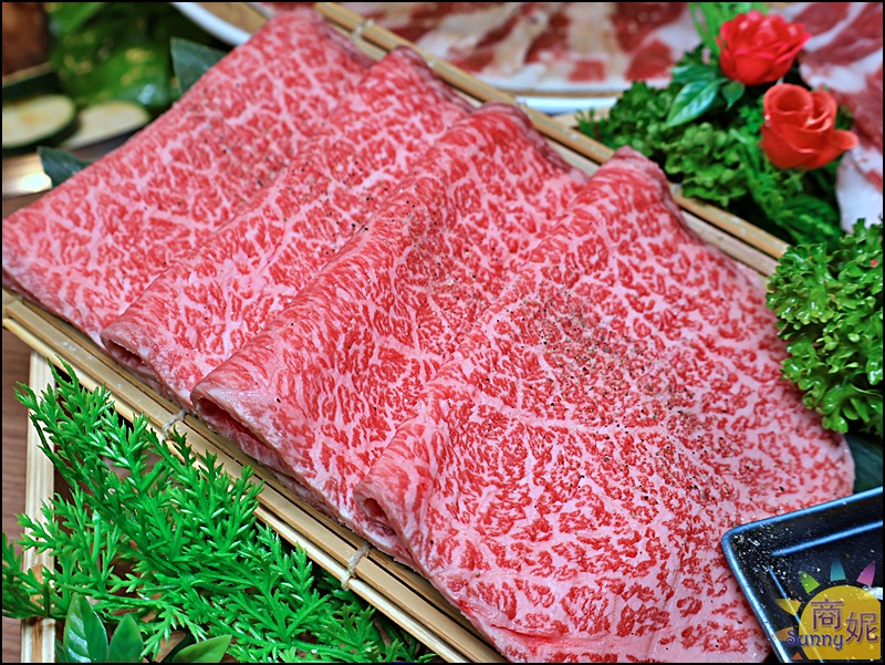 燒肉卡古菜單|台中超值燒肉一個人也能吃套餐！中秋節限定爆量１公斤燒肉巨無霸好浮誇