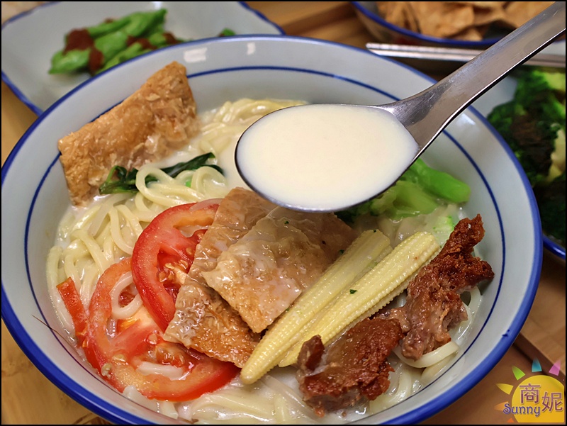 熱浪小島忠明店｜收掉一間大島，一年開啟20間小島!台中人超愛的個人南洋蔬食