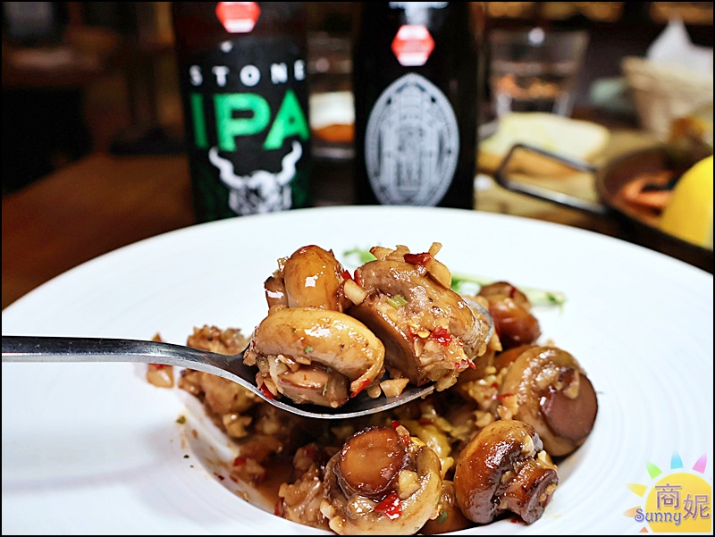 ABV地中海餐酒館|台中唯一700款精釀啤酒長廊!地中海料理搭配精釀啤酒享受異國餐酒好CHILL ABV地中海餐酒館|台中唯一700款精釀啤酒長廊!地中海料理搭配精釀啤酒享受異國餐酒好CHILL