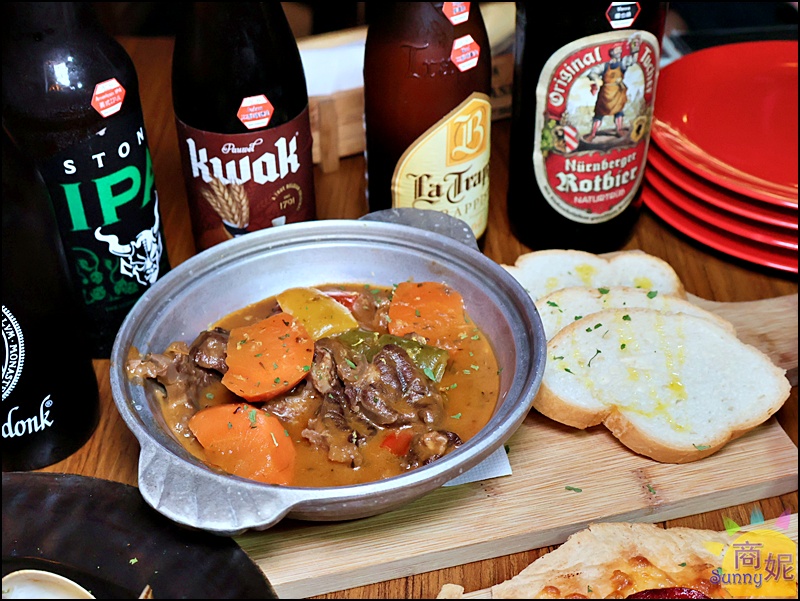 ABV地中海餐酒館|台中唯一700款精釀啤酒長廊!地中海料理搭配精釀啤酒享受異國餐酒好CHILL ABV地中海餐酒館|台中唯一700款精釀啤酒長廊!地中海料理搭配精釀啤酒享受異國餐酒好CHILL