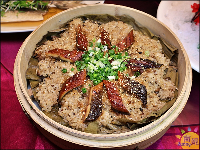 食蘊潮創中菜餐廳|台中聚餐商務宴客推薦！20人圓桌、包廂，簡餐合菜宴席料理通通有