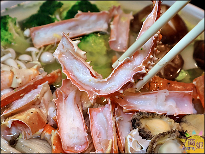 食蘊潮創中菜餐廳|台中聚餐商務宴客推薦！20人圓桌、包廂，簡餐合菜宴席料理通通有