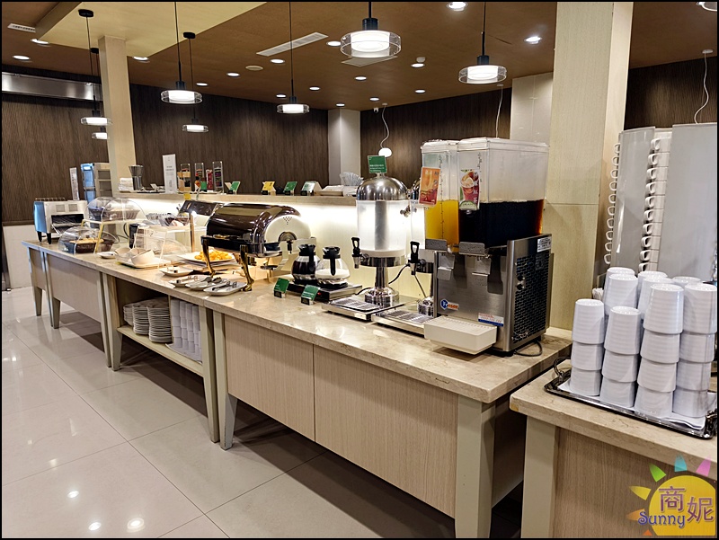 康橋商旅台南民生館|台南旅遊平價住宿推薦!人均不到千元含中西式早餐、24hr點心吧、免費洗衣烘衣、免費自行車