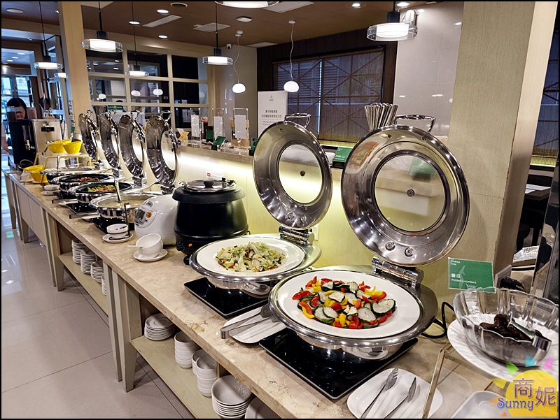 康橋商旅台南民生館|台南旅遊平價住宿推薦!人均不到千元含中西式早餐、24hr點心吧、免費洗衣烘衣、免費自行車