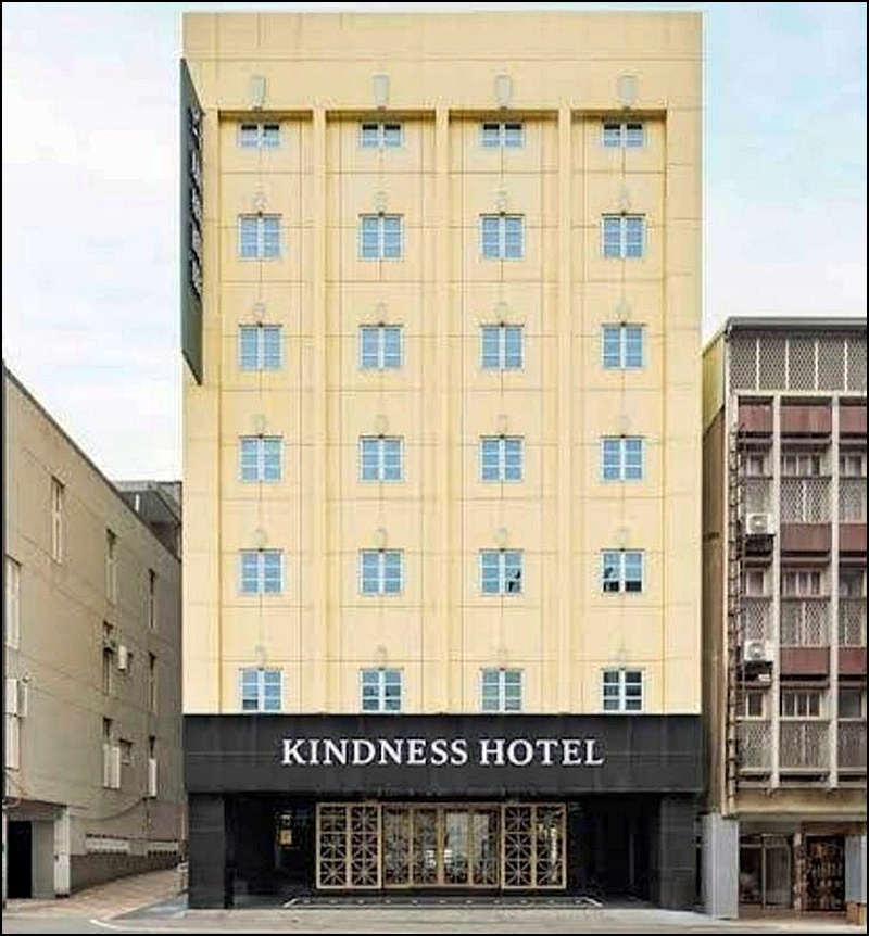 康橋商旅台南赤崁樓館|台南超值住宿從住房到退房都在吃！豐盛宵夜.早餐.24hr咖啡廳.免費洗衣烘衣免費停車.地理位置超棒