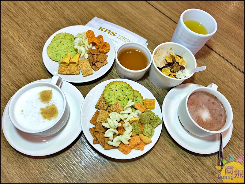 康橋商旅台南赤崁樓館|台南超值住宿從住房到退房都在吃！豐盛宵夜.早餐.24hr咖啡廳.免費洗衣烘衣免費停車.地理位置超棒