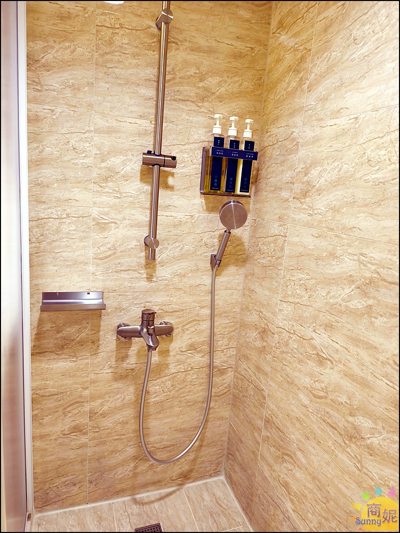 康橋商旅台南赤崁樓館|台南超值住宿從住房到退房都在吃！豐盛宵夜.早餐.24hr咖啡廳.免費洗衣烘衣免費停車.地理位置超棒